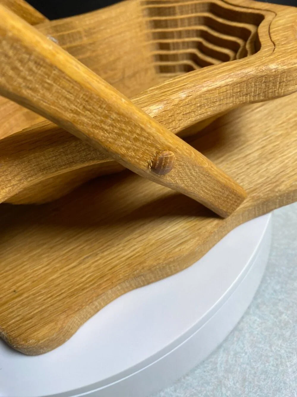 Handcrafted Wood Collapsible Basket Bowl – Sculptural Bentwood Handle, Folk Art